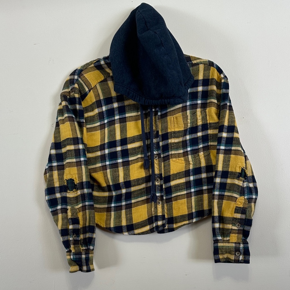 American Eagle Outfitters Yellow and Navy Plaid Cropped Jacket